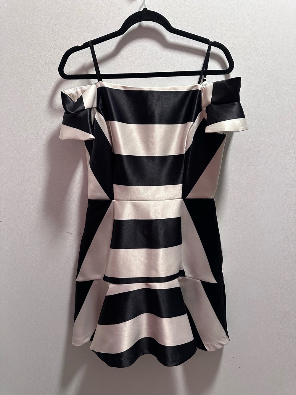 Ark & Co Black and White Off-Shoulder Stripe Mini Dress